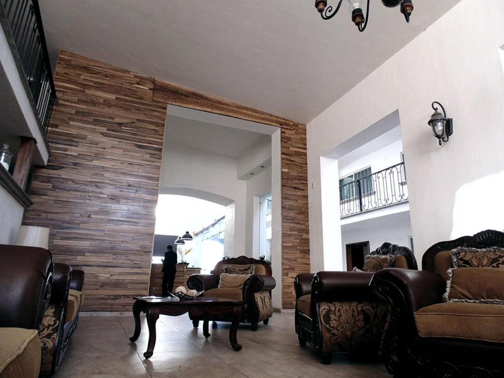 סיודד גוזמן Hotel Hacienda מראה חיצוני תמונה
