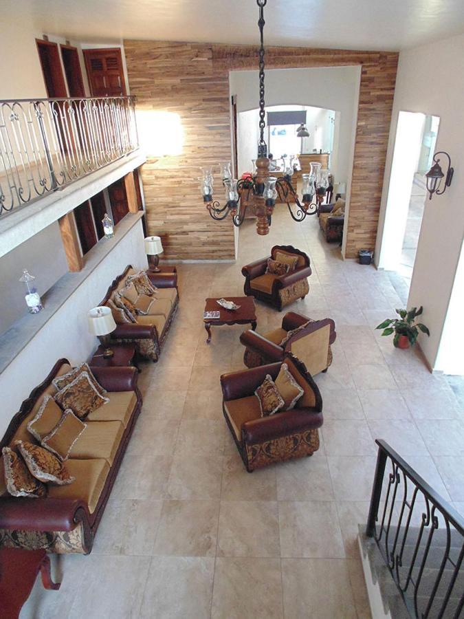 סיודד גוזמן Hotel Hacienda מראה חיצוני תמונה